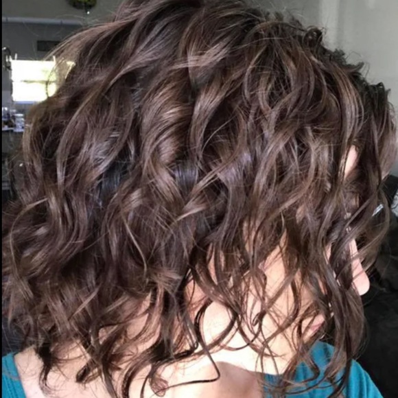 Madison Reed Hair Color SIENA BROWN - 6NAV
Medium Smoky Brown - Picture 5 of 6